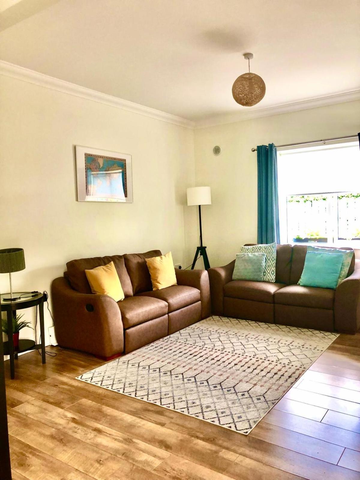 Swallow'S Rest Garden Apartment Ashbourne Ngoại thất bức ảnh